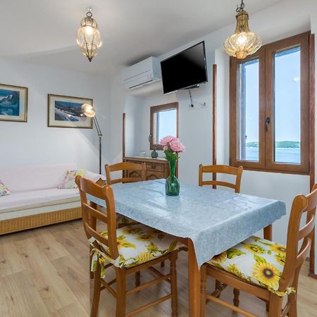 Apartment Lanterna Veneziana Rovinj Exteriör bild