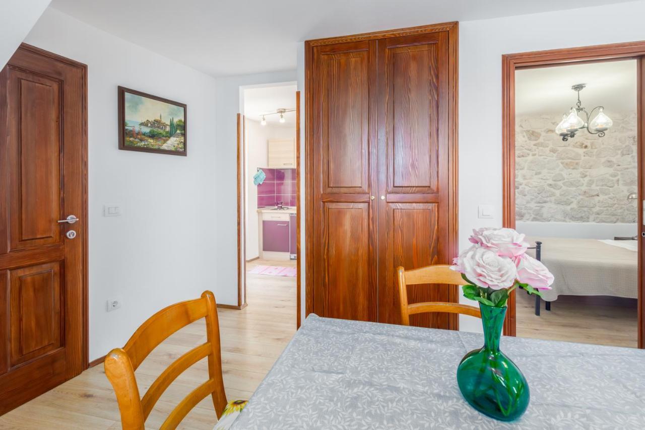 Apartment Lanterna Veneziana Rovinj Exteriör bild